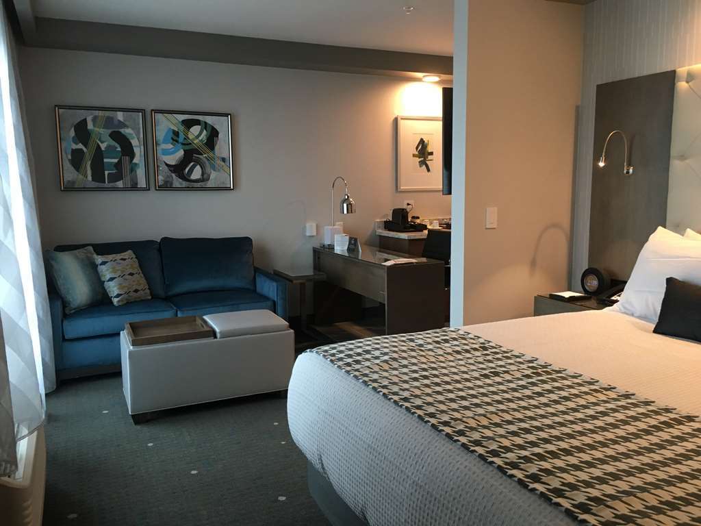 Best Western Premier Hotel At Fisher'S Landing Ванкувър Стая снимка